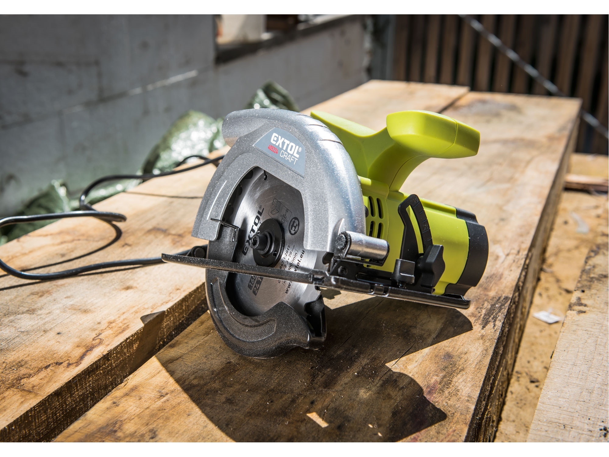 Pila kotoučová Extol Craft průměr 185 mm 1200W 405234 - Obrázek 6