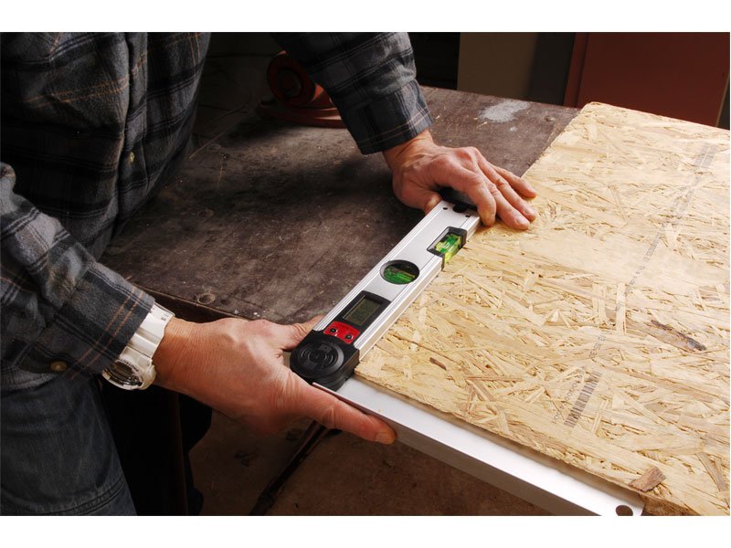 Vodováha s digitálním úhloměrem 305mm Extol - Obrázek 2